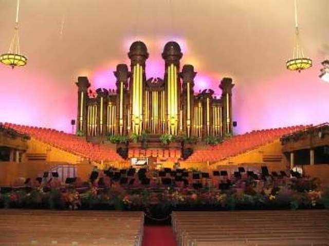 September

Organ at the Mormon Tabernacle
Salt Lake City, Oregon