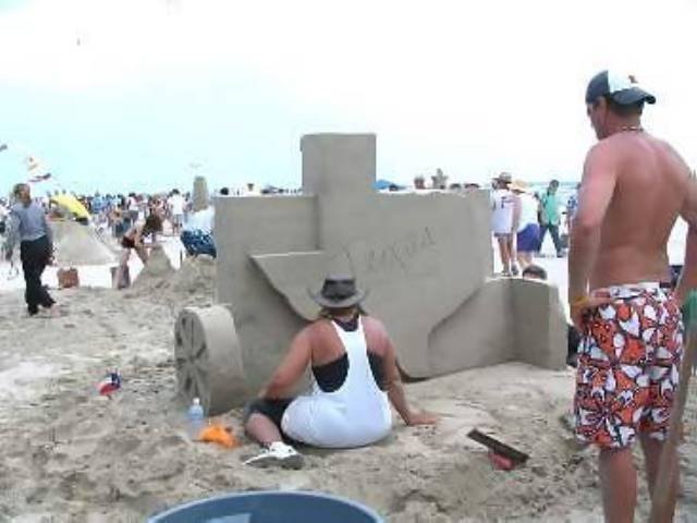 April

Sand sculptures on the beach
Port Aransas, Texas