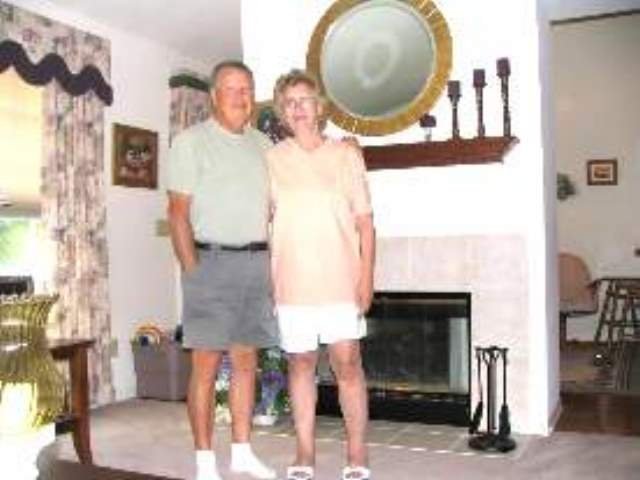 August

Visit with cousin Ann
Canton, Michigan