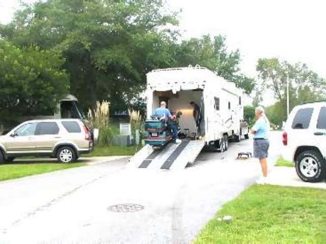 November

Rich & Jean loading up to return to New York
Briarcliffe RV Resort in Myrtle Beach, South Carolina