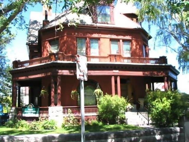 July

The old governor's mansion
Helena, Montana