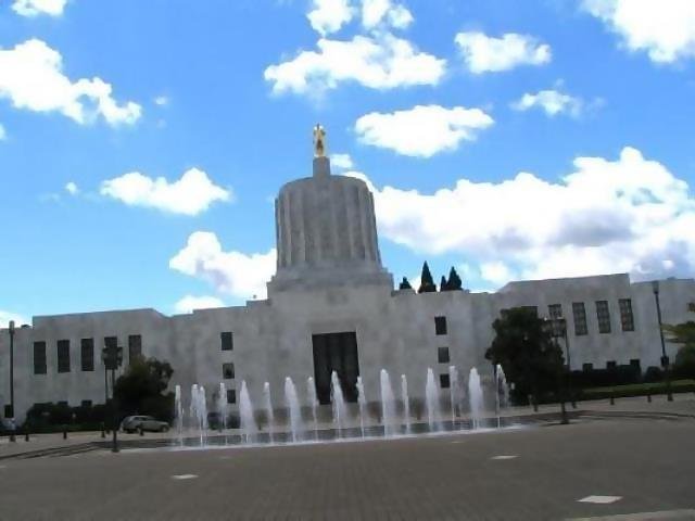 September

Oregon State Capital
Salem, Oregon