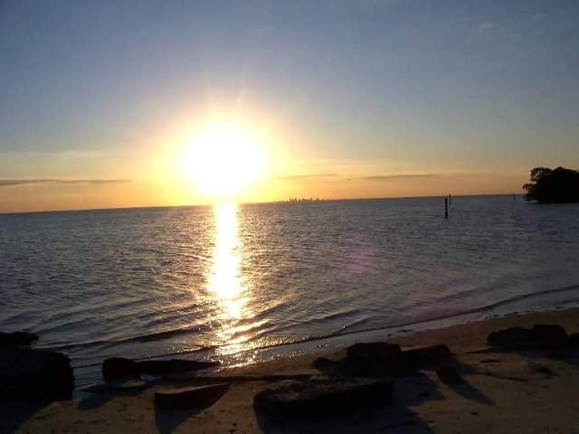 
December

Sunset at MacDill AFB beach

Tampa, Florida